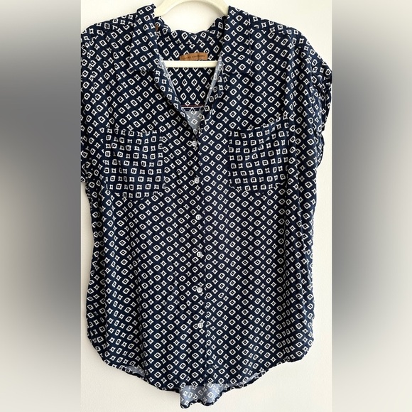 Jachs Girlfriend Diamond Aztec Print Button Down Polo, Large, Navy Blue/White - Picture 5 of 14